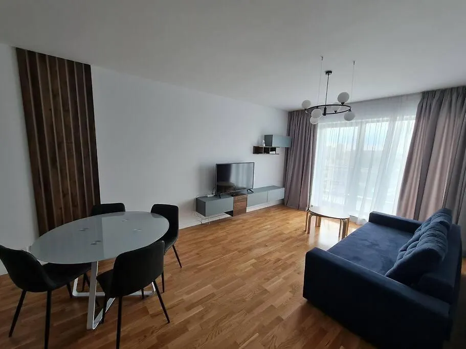 Luxuria Aparthotel Бухарест 0*,